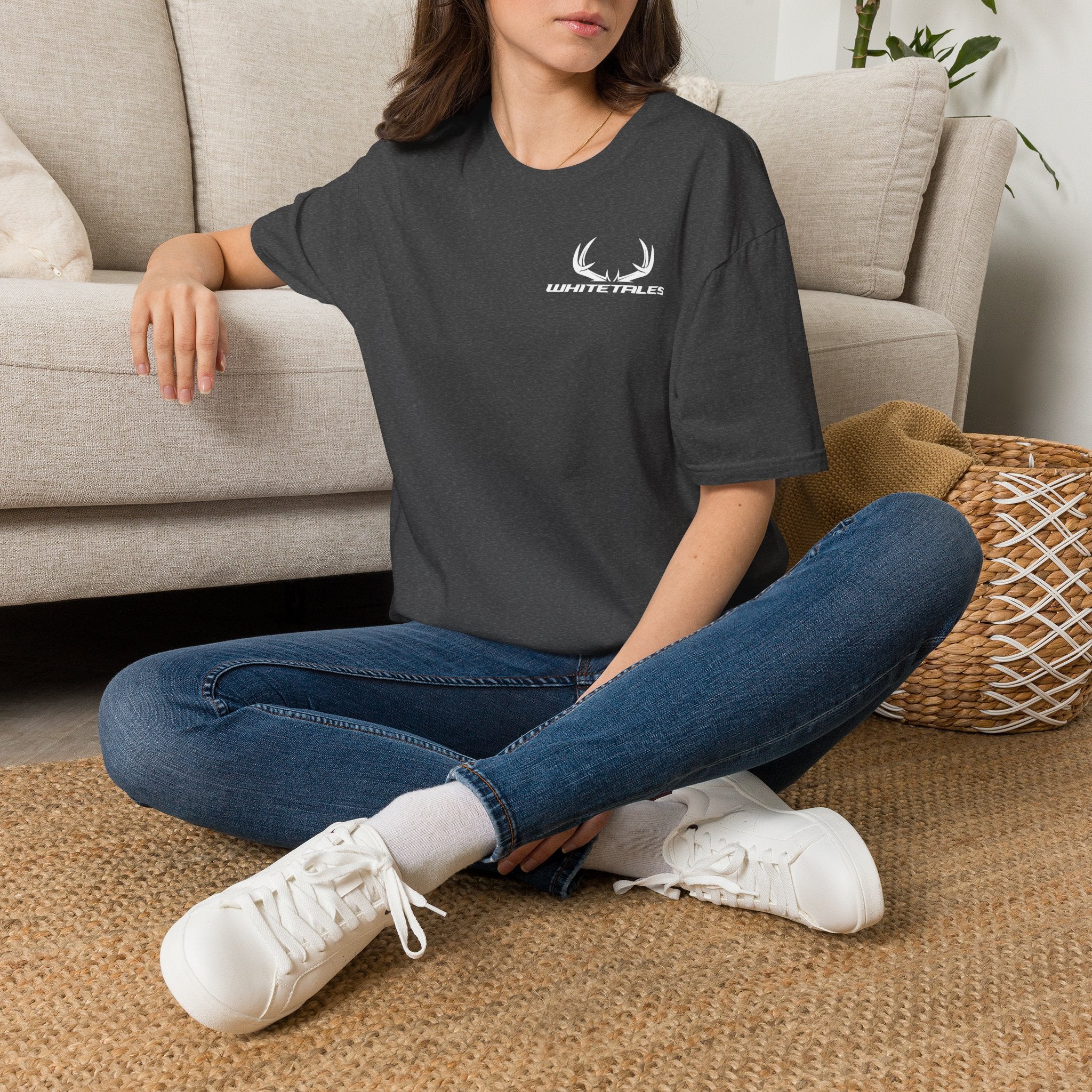 Whitetales Antler Black Lab Tee
